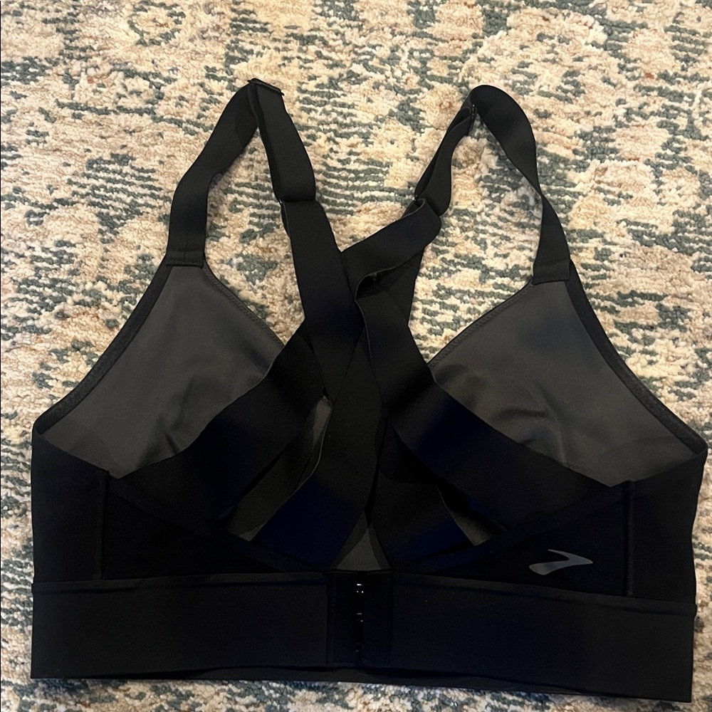 Women’s Sports Bra Fabletics size M
